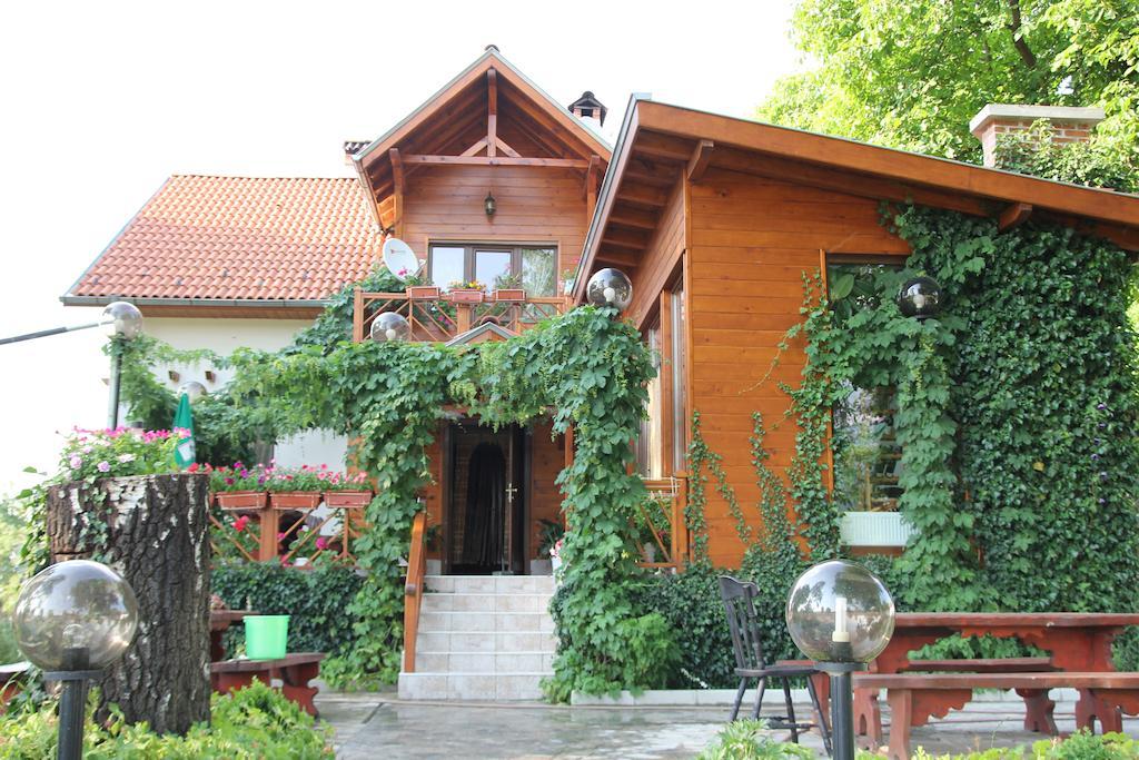 Orehite Guest House 사모코프 외부 사진